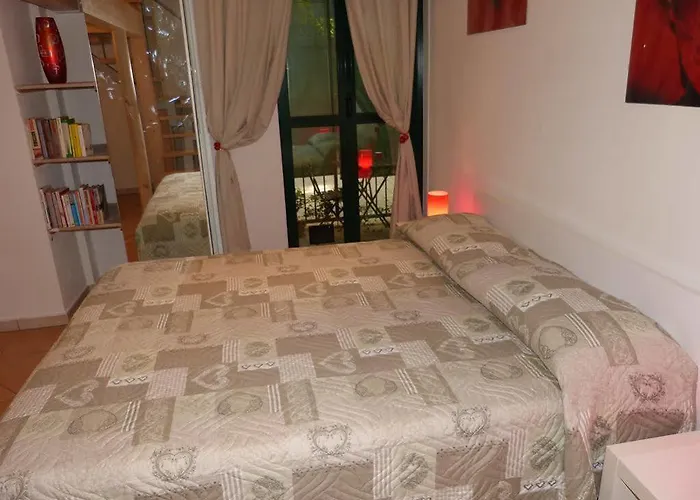 Residenza Piazza San Francesco * بولونيا