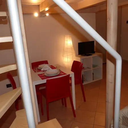 Residenza Piazza San Francesco Апартаменты Болонья